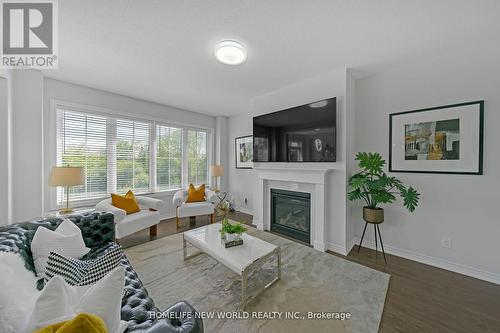 101 Bremner Street, Whitby (Rolling Acres), ON - Indoor Photo Showing Living Room With Fireplace