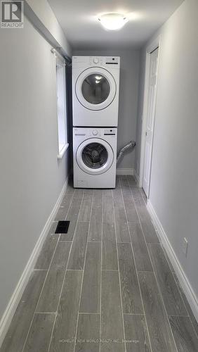 90 High Street, Georgina (Sutton & Jackson'S Point), ON - Indoor Photo Showing Laundry Room