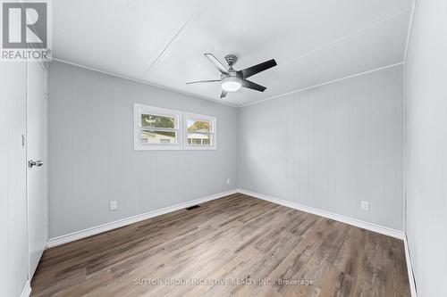 20 Weeping Willow Drive, Innisfil, ON - Indoor Photo Showing Other Room