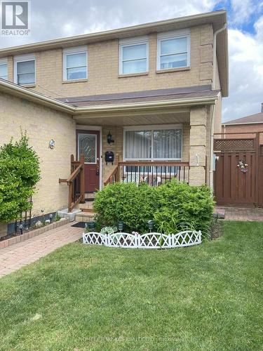 180 Kingsbridge Garden Circle, Mississauga, ON - Outdoor