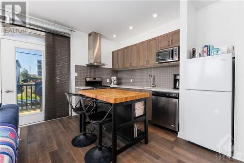 1308 Thames Street Unit#202, Ottawa, ON - Indoor Photo Showing Kitchen