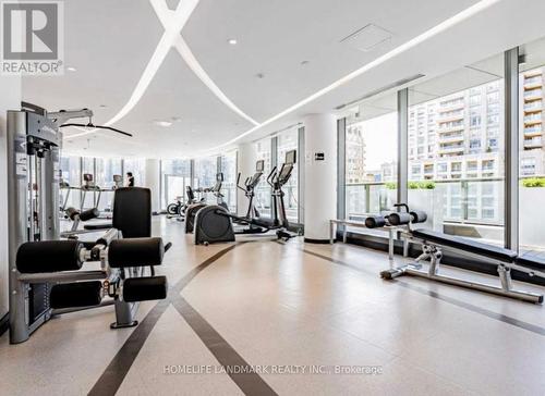 508 - 11 Wellesley Street W, Toronto C01, ON - Indoor Photo Showing Gym Room