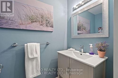 69 Barr Crescent, Brampton, ON - Indoor Photo Showing Bathroom