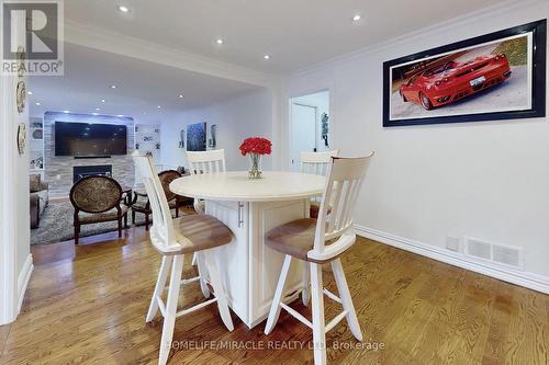 4289 Bronte Road, Oakville, ON - Indoor Photo Showing Dining Room