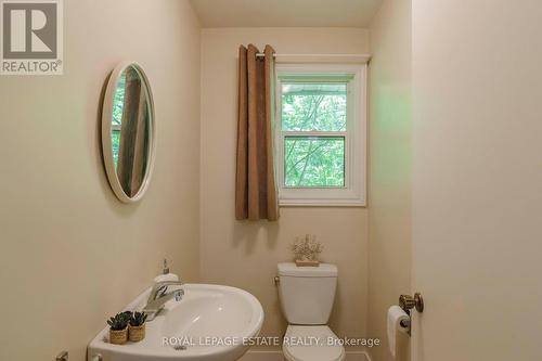 478 Bruce Rd 9, South Bruce Peninsula, ON - Indoor Photo Showing Bathroom