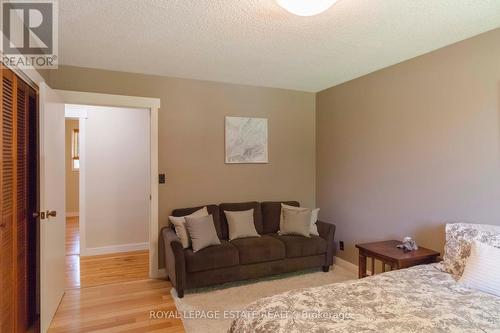 478 Bruce Rd 9, South Bruce Peninsula, ON - Indoor Photo Showing Bedroom