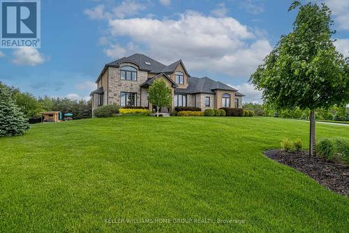 125 Crewson Court, Erin, ON - Outdoor With Facade