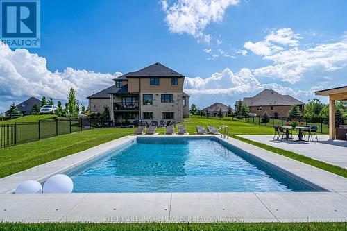 125 Crewson Court, Erin, ON - Outdoor With In Ground Pool With Backyard