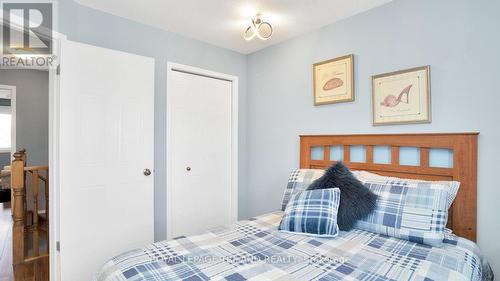 914 Shelborne Street, London, ON - Indoor Photo Showing Bedroom