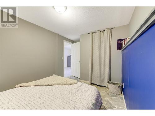 1471 Inkar Road Unit# 6, Kelowna, BC - Indoor Photo Showing Bedroom