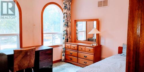 324 Mckee Avenue, Toronto, ON - Indoor Photo Showing Bedroom