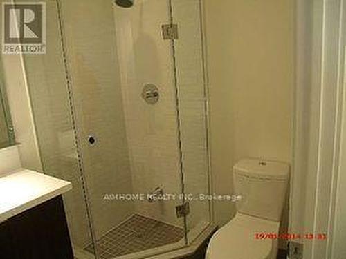 3806 - 21 Widmer Street, Toronto C01, ON - Indoor Photo Showing Bathroom