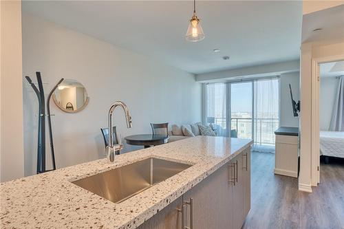 2750 King Street E|Unit #605, Hamilton, ON - Indoor Photo Showing Kitchen