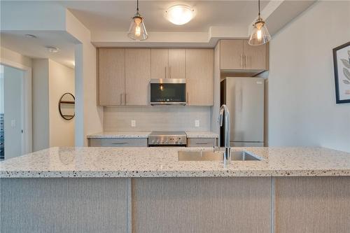 2750 King Street E|Unit #605, Hamilton, ON - Indoor Photo Showing Kitchen With Double Sink With Upgraded Kitchen