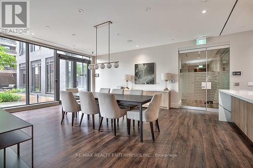 617 - 21 Park Street E, Mississauga, ON - Indoor Photo Showing Dining Room