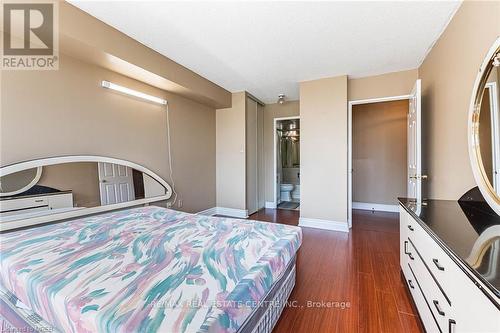 210 - 10 Malta Avenue, Brampton, ON - Indoor Photo Showing Bedroom