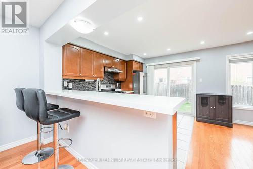 653 Gervais Terrace, Milton (Coates), ON - Indoor Photo Showing Kitchen