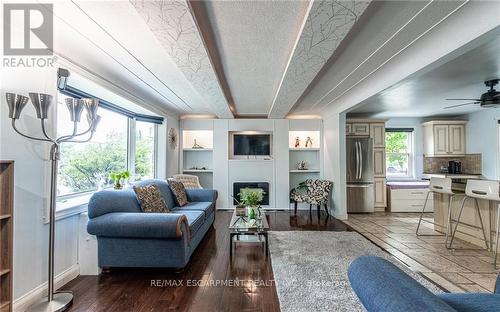 298 Dewitt Road, Hamilton, ON - Indoor Photo Showing Living Room With Fireplace