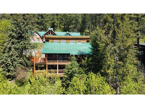 2075 Kirkup Avenue, Rossland, BC 