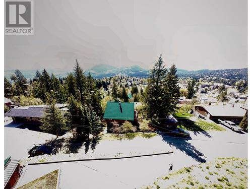 2075 Kirkup Avenue, Rossland, BC - Outdoor With View