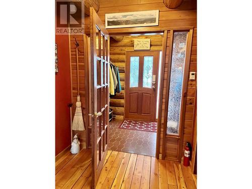 2075 Kirkup Avenue, Rossland, BC - Indoor Photo Showing Other Room