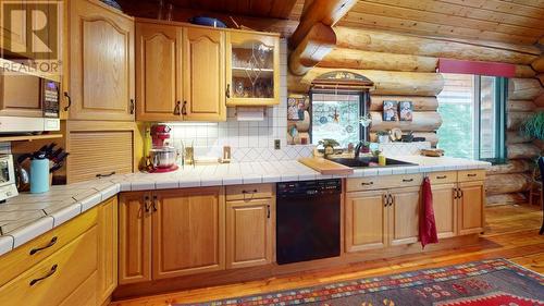 2075 Kirkup Avenue, Rossland, BC - Indoor Photo Showing Kitchen With Double Sink