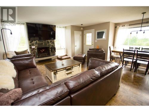 4420 Old Cariboo Highway, Prince George, BC - Indoor Photo Showing Living Room With Fireplace