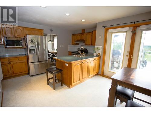 4420 Old Cariboo Highway, Prince George, BC - Indoor Photo Showing Kitchen