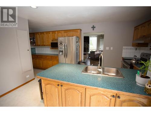 4420 Old Cariboo Highway, Prince George, BC - Indoor Photo Showing Kitchen With Double Sink