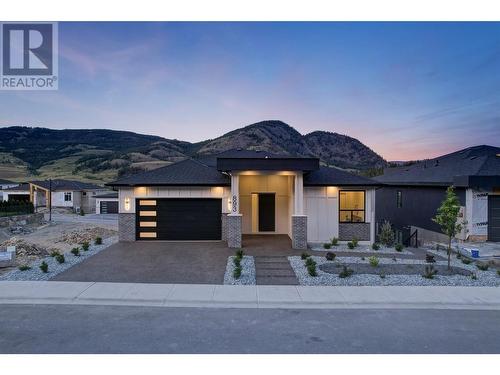 893 Loseth Drive, Kelowna, BC - Outdoor With Facade