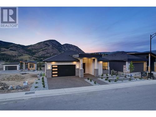 893 Loseth Drive, Kelowna, BC - Outdoor With Facade