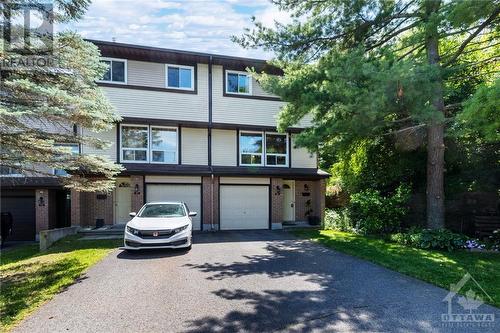 289 Pickford Drive, Ottawa, ON - Outdoor With Facade