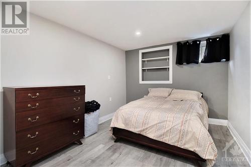 1102 Manotick Station Road, Ottawa, ON - Indoor Photo Showing Bedroom