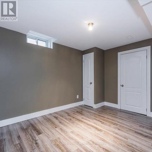 11 Cityview Circle S, Barrie, ON - Indoor Photo Showing Other Room