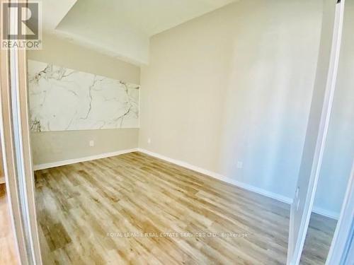 602 - 360 Square One Drive, Mississauga, ON - Indoor Photo Showing Other Room