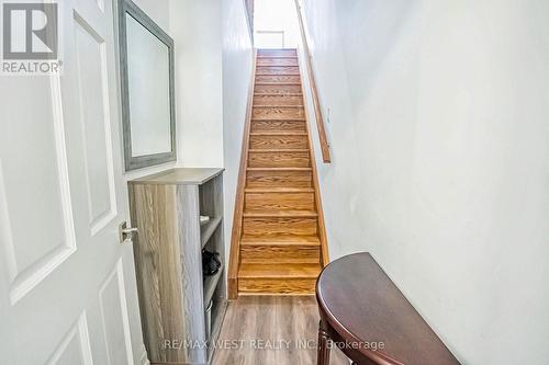 7 Shirley Street, Toronto, ON - Indoor Photo Showing Other Room