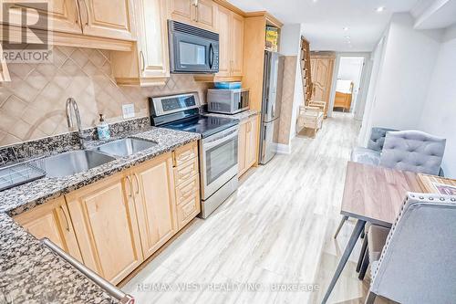 7 Shirley Street, Toronto, ON - Indoor Photo Showing Kitchen With Double Sink With Upgraded Kitchen