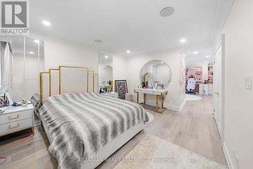 15 Berkindale Drive, Toronto, ON - Indoor Photo Showing Bedroom