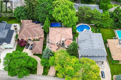 15 Berkindale Drive, Toronto, ON - Outdoor