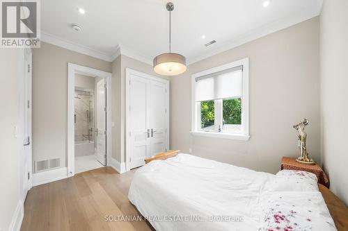 319 Betty Ann Drive, Toronto, ON - Indoor Photo Showing Bedroom