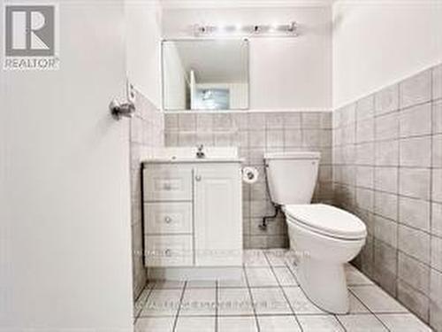 111 - 1338 York Mills Road, Toronto, ON - Indoor Photo Showing Bathroom
