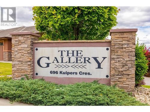 696 Kuipers Crescent Unit# 8, Kelowna, BC - Outdoor