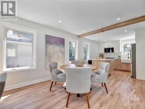 1326 Woodward Avenue, Ottawa, ON - Indoor Photo Showing Dining Room