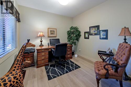 4100 Gallaghers Parkland Drive Unit# 18, Kelowna, BC - Indoor Photo Showing Office