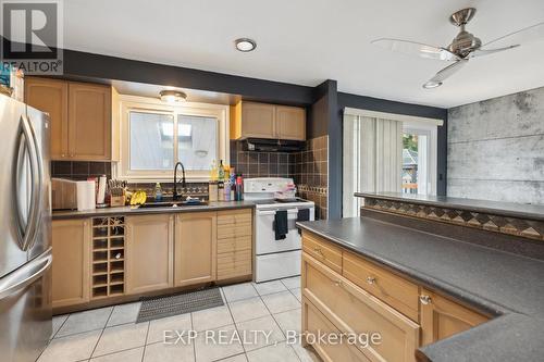 515 Grantham Avenue, St. Catharines, ON - Indoor Photo Showing Kitchen