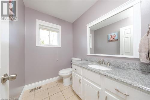 2653 8Th Avenue A E, Owen Sound, ON - Indoor Photo Showing Bathroom