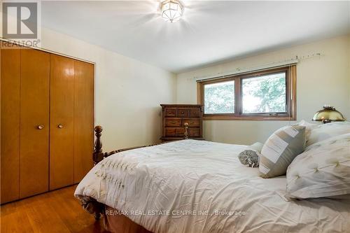 230 Rosepark Crescent, Hamilton, ON - Indoor Photo Showing Bedroom