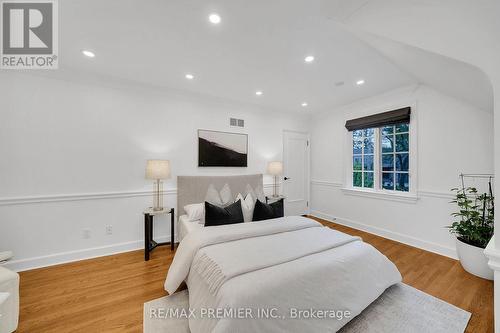 10 Edgehill Road, Toronto, ON - Indoor Photo Showing Bedroom