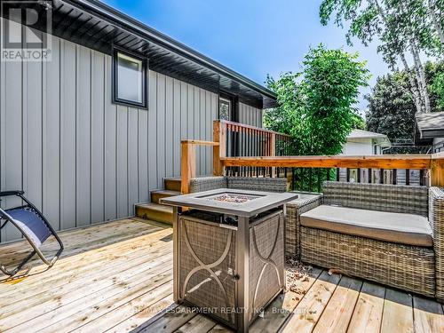 622 Braemore Road, Burlington, ON - Outdoor With Deck Patio Veranda With Exterior