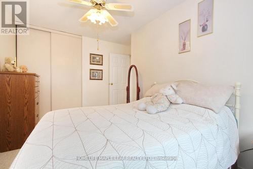 68 Baronwood Court, Brampton, ON - Indoor Photo Showing Bedroom